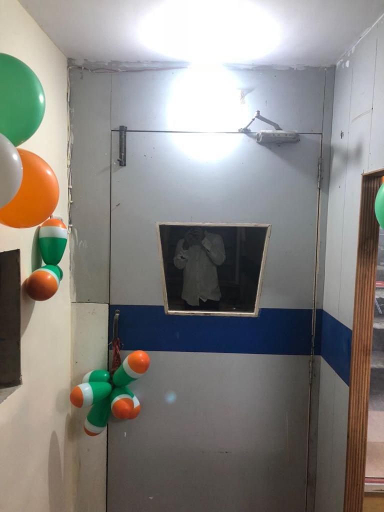Bandra Dormitory Only For Indian 孟买 外观 照片